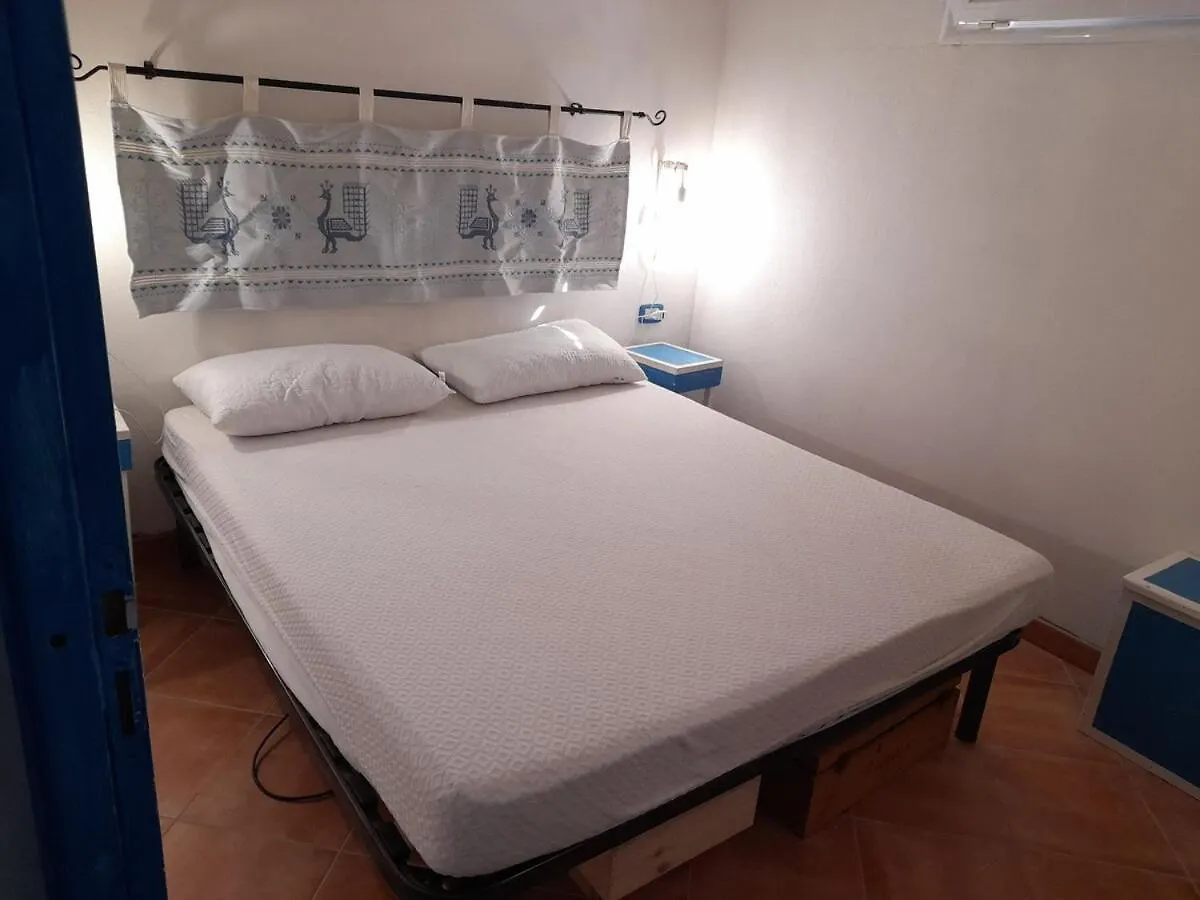 Vakantiehuis Casa Vacanze In Pineta Vista Mare Carloforte